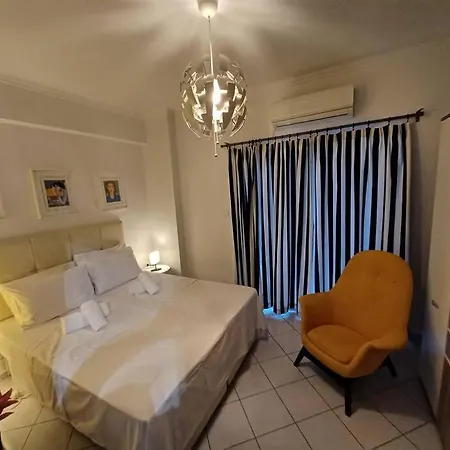 2 Bd In Kolonaki - 4 Min Away From Metro Panepistimio Apartment *