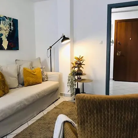2 Bd In Kolonaki - 4 Min Away From Metro Panepistimio Apartment